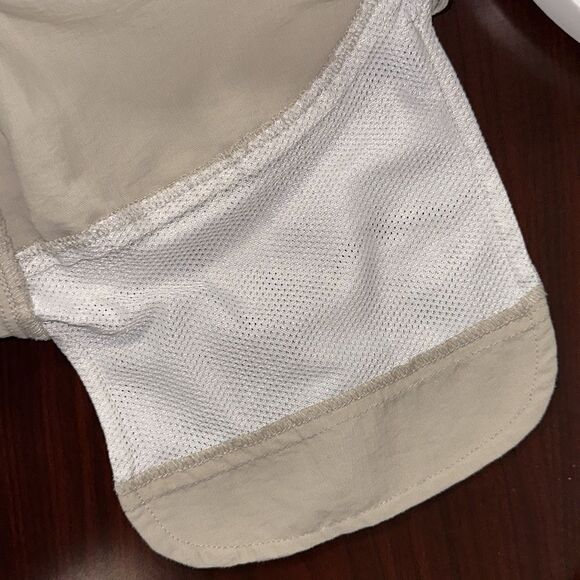 The North Face 10 Tan Lightweight Nylon 4” Hiking 5 pocket Outdoor Shorts - Picture 14 of 15